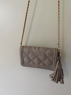 Tory Burch Quilted Leather Tassel Crossbody - Taupe